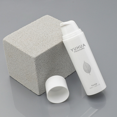 O empacotamento plástico feito sob encomenda engarrafa as garrafas mal ventiladas brancas de 15ml 30ml 50ml