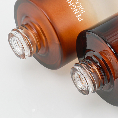 As garrafas do conta-gotas do soro do cilindro escapam a capacidade da prova 30ml 50ml
