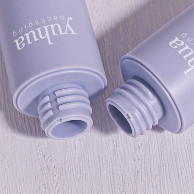 Garrafa de loção plástica reciclável com bomba airless e tampa de rosca para embalagem de sérum cosmético e impressão de logotipo personalizado