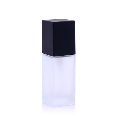 a fundação 30ml líquida vazia engarrafa FDA certificou com o tampão preto da tampa