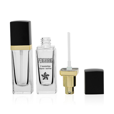A fundação líquida clara do quadrado 30ml engarrafa o recipiente de creme da emulsão
