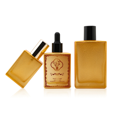 O conta-gotas dourado de vidro do soro de Lucury engarrafa o óleo do perfume que empacota Logo Custom 50ml 100ml 120ml