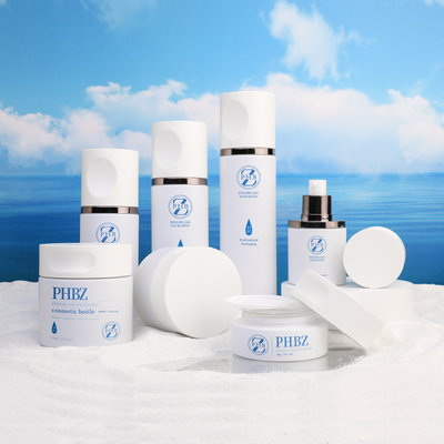 o grupo de empacotamento cosmético de 30g 50g 100g com círculo material de vidro dá forma à cor personalizada