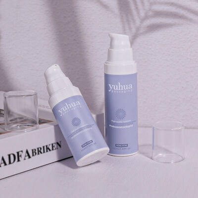 Garrafa de loção plástica reciclável com bomba airless e tampa de rosca para embalagem de sérum cosmético e impressão de logotipo personalizado