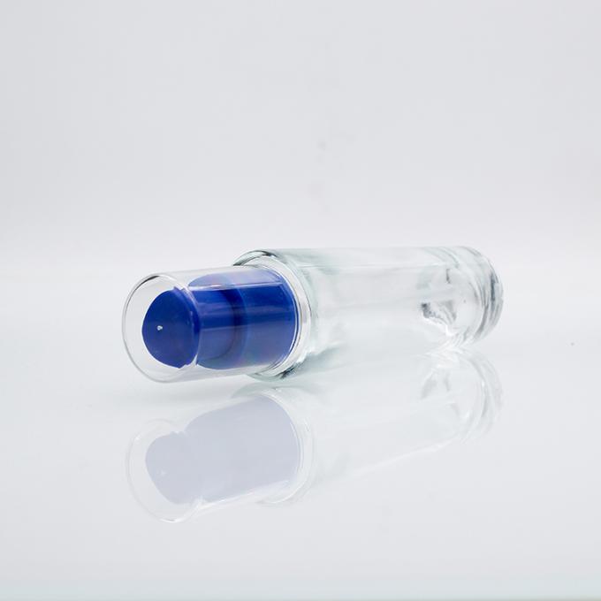 A cara vazia compõe a garrafa 33ml de vidro cosmética para a fundação líquida